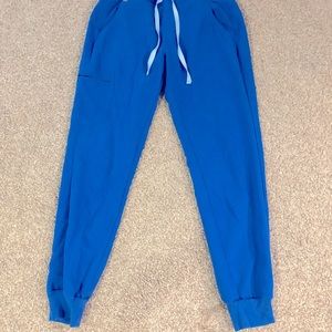 Figs brand Zamora scrub bottoms